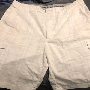 Men’s cargo shorts size 34